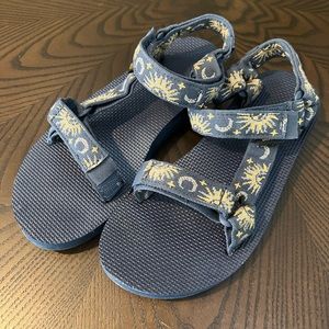 Teva Womens Original Universal Sun and Moon Insignia Blue